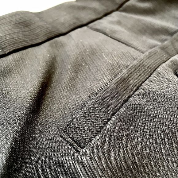Calvin Klein Black Dress Slacks Pants Flat Front Luxury Feel Finish - Picture 6 of 9